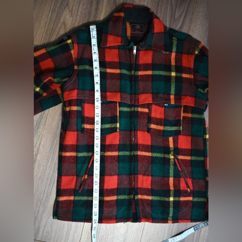 VTG Johnson Woolen Mills Jacket Mens M 60s Tartan Plaid Hunting Mackinaw Wool - Picture 14 of 16